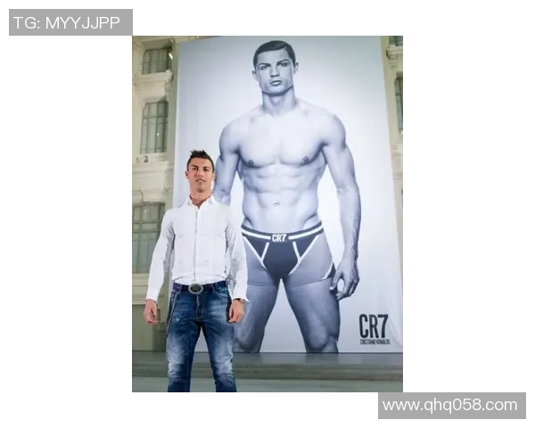 足球明星倾情代言男士内裤打造时尚与舒适的完美结合