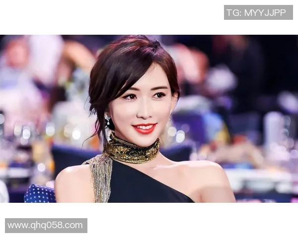 林志玲化身足球明星展现运动魅力与时尚风采引领新潮流